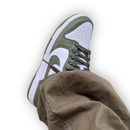 Nk SB Dunk Low Medium Olive